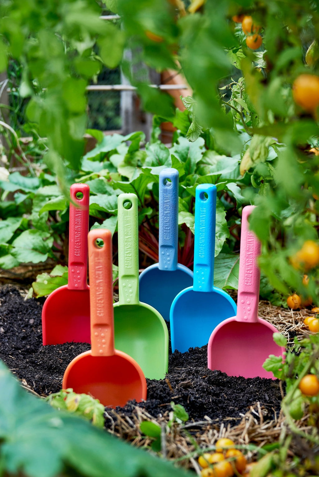 Peli Garden Scoop - Wattle & Wick