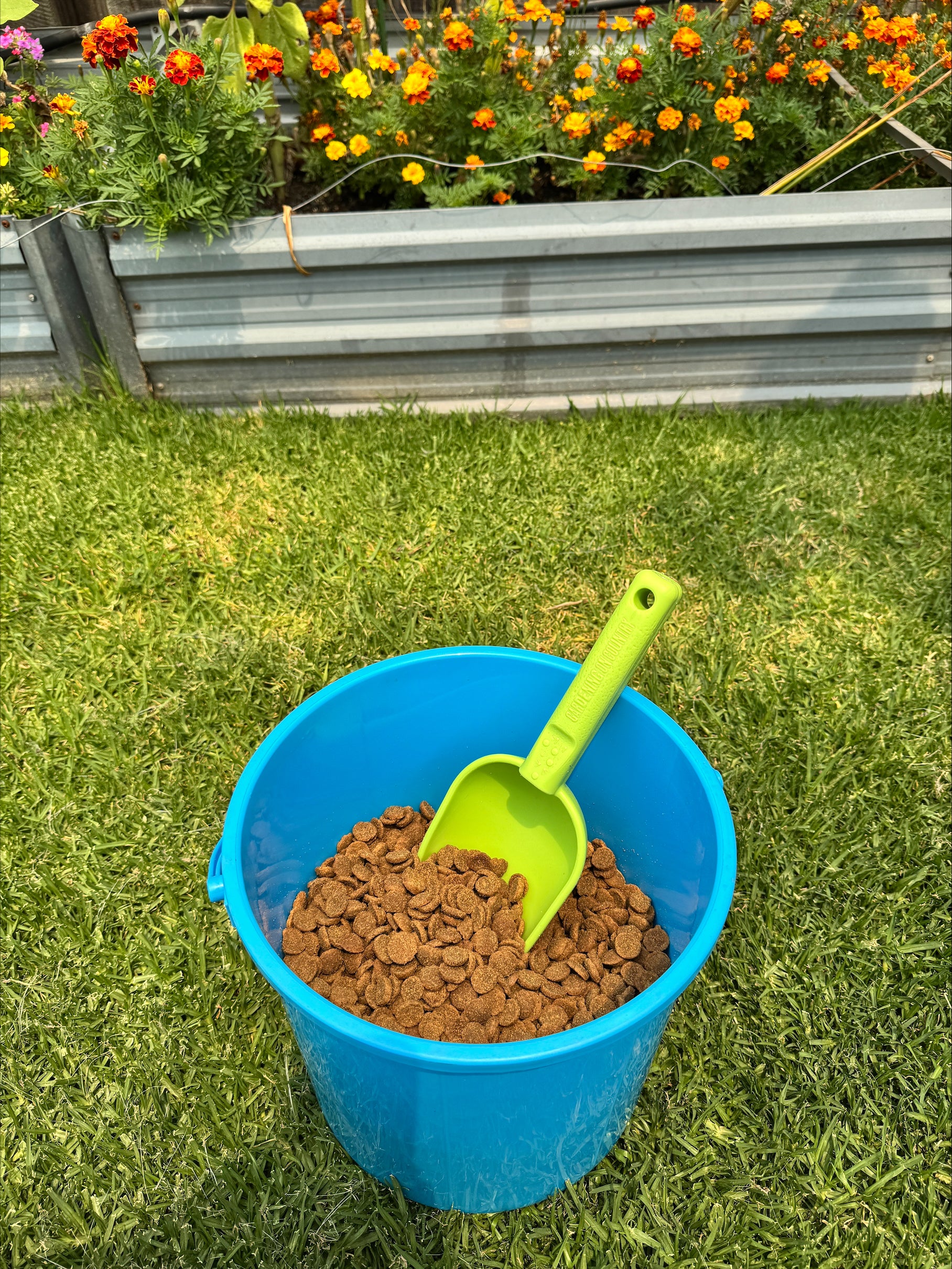 Peli Garden Scoop